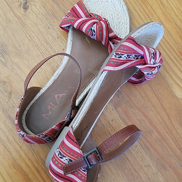 BOHO ESPADRILLES - Picture 5 of 7
